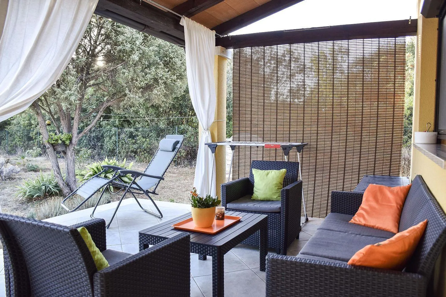 Hundefreundliches Ferienhaus Nur 500 Meter Zum Strand Mit Meerblick Und Tollem Privatgarten Ρόβινι 0*,